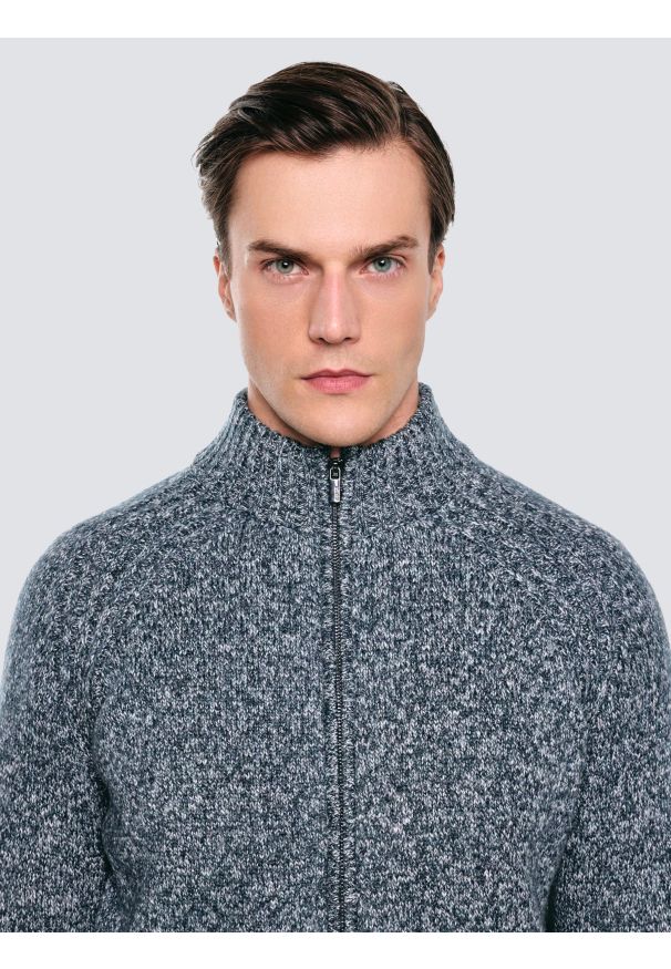 Big-Star - Sweter męski rozpinany melanżowy niebieski Dionis 402. Okazja: na uczelnię, na co dzień, do pracy. Kolor: niebieski. Materiał: bawełna, dzianina, jeans, materiał. Wzór: melanż. Styl: casual, elegancki