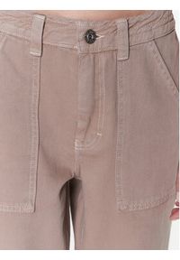 BDG Urban Outfitters Spodnie materiałowe BDG UTILITY SKATE SAND 76474220 Beżowy Relaxed Fit. Kolor: beżowy. Materiał: bawełna #2