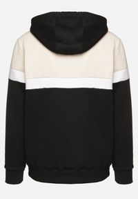 Born2be - Czarno-Beżowa Bluza o Prostym Kroju z Kapturem Zdobiona Nadrukiem Bonilie. Typ kołnierza: kaptur. Kolor: czarny. Materiał: tkanina. Wzór: aplikacja, nadruk #5