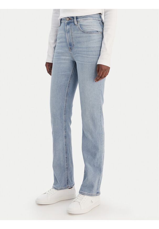Calvin Klein Jeans Jeansy LV047E612G Niebieski Straight Fit. Kolor: niebieski