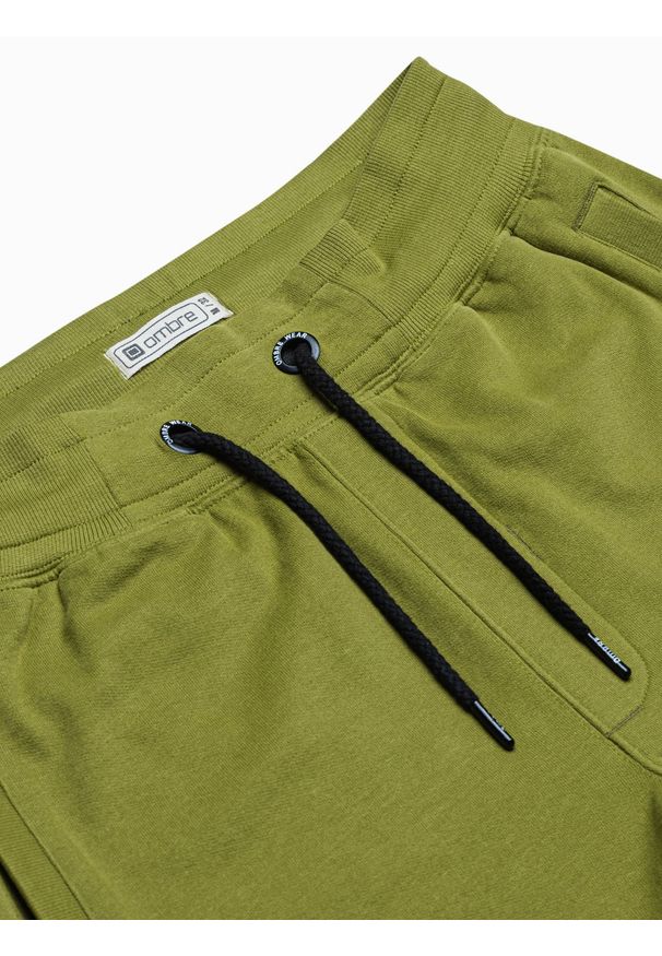 Ombre Clothing - Krótkie spodenki męskie dresowe W291 - oliwkowe - XXL. Kolor: oliwkowy. Materiał: dresówka. Długość: krótkie. Styl: klasyczny