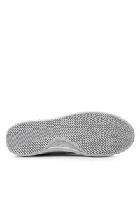 Nike Sneakersy Court Royale 2 Nn DQ4127 100 Biały. Kolor: biały. Materiał: skóra. Model: Nike Court #5