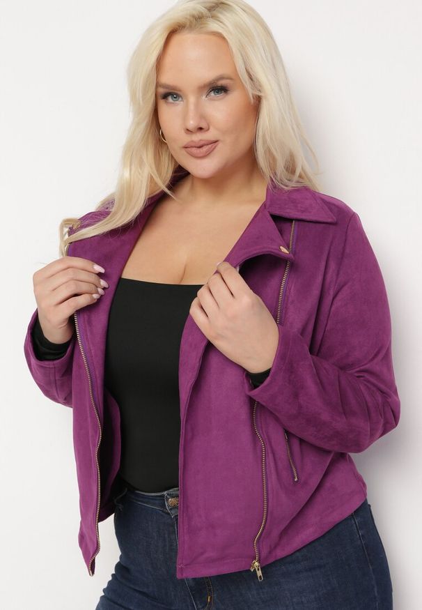 Born2be - Fioletowa Kurtka Ramoneska z Imitacji Zamszu z Asymetrycznym Suwakiem Maisen. Kolekcja: plus size. Kolor: fioletowy. Materiał: zamsz