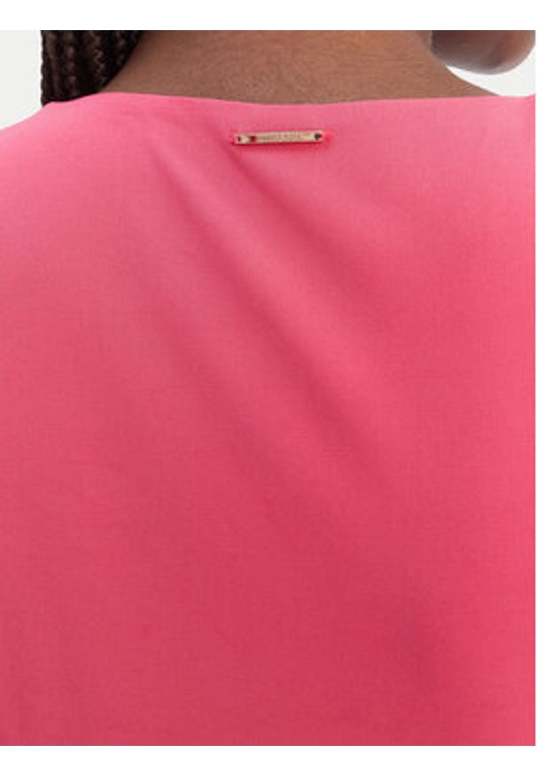 Just Cavalli Sukienka koktajlowa 80PAOB01 CJB04 Różowy Slim Fit. Kolor: różowy. Materiał: syntetyk. Styl: wizytowy
