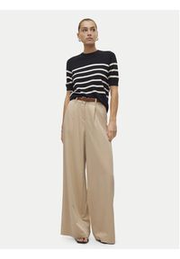 Vero Moda Sweter Saba 10306829 Czarny Regular Fit. Kolor: czarny. Materiał: syntetyk, wiskoza