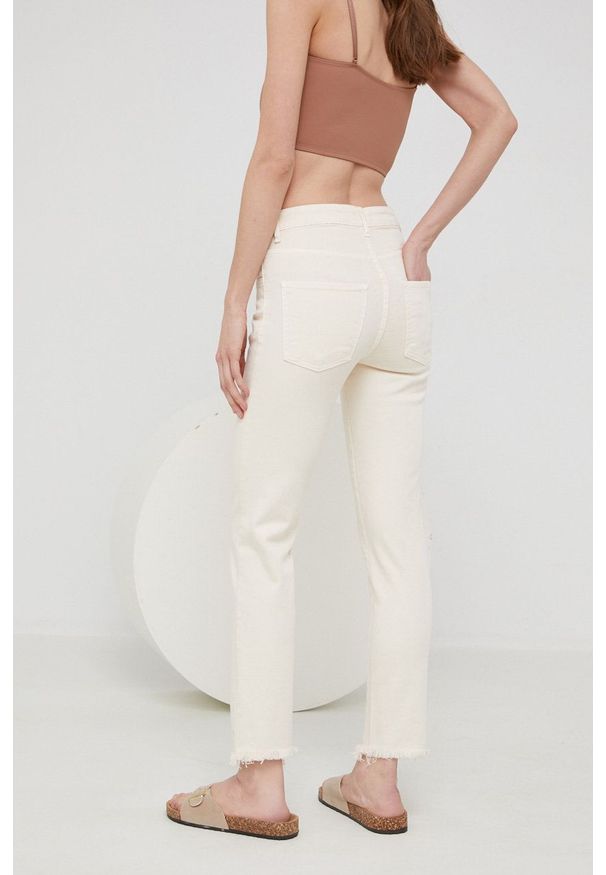 Answear Lab jeansy damskie kolor beżowy high waist. Stan: podwyższony. Kolor: beżowy. Styl: wakacyjny