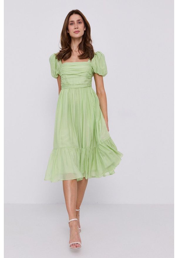 Miss Sixty Sukienka kolor zielony midi rozkloszowana. Kolor: zielony. Materiał: tkanina. Długość rękawa: krótki rękaw. Wzór: gładki. Typ sukienki: rozkloszowane. Długość: midi
