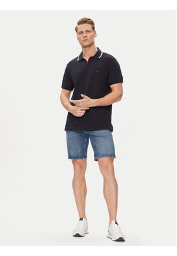 TOMMY HILFIGER - Tommy Hilfiger Szorty jeansowe Brooklyn MW0MW35172 Niebieski Straight Fit. Kolor: niebieski. Materiał: bawełna