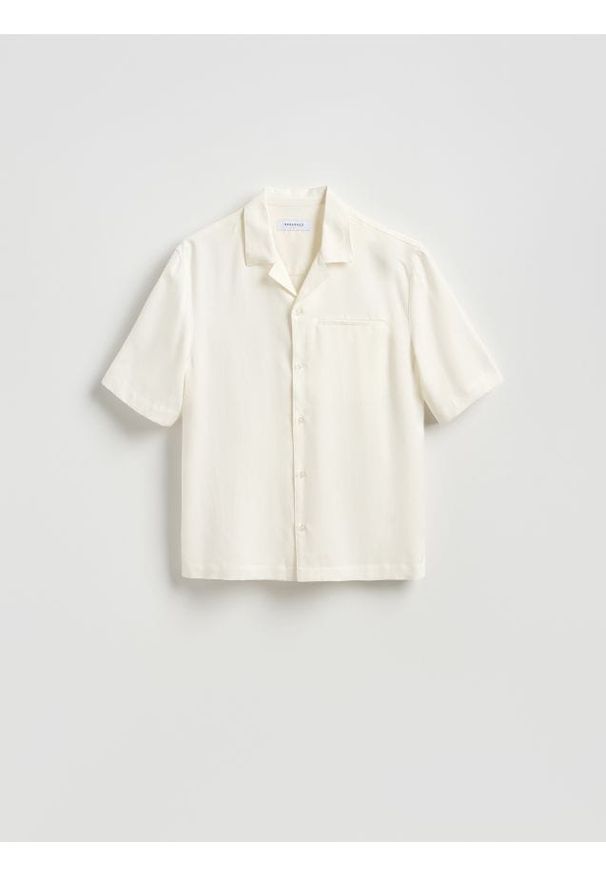 Reserved - Koszula comfort fit z lyocellu - biały. Kolor: biały. Materiał: tkanina