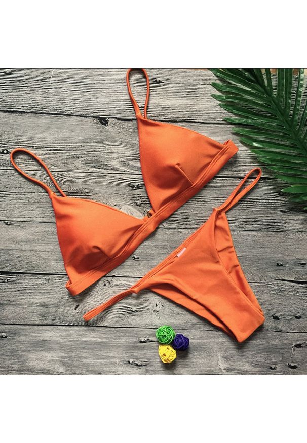 Intica - Bikini minimalistyczne plażowe z wysokiej jakości materiałów Jolene. Kolor: pomarańczowy. Materiał: materiał