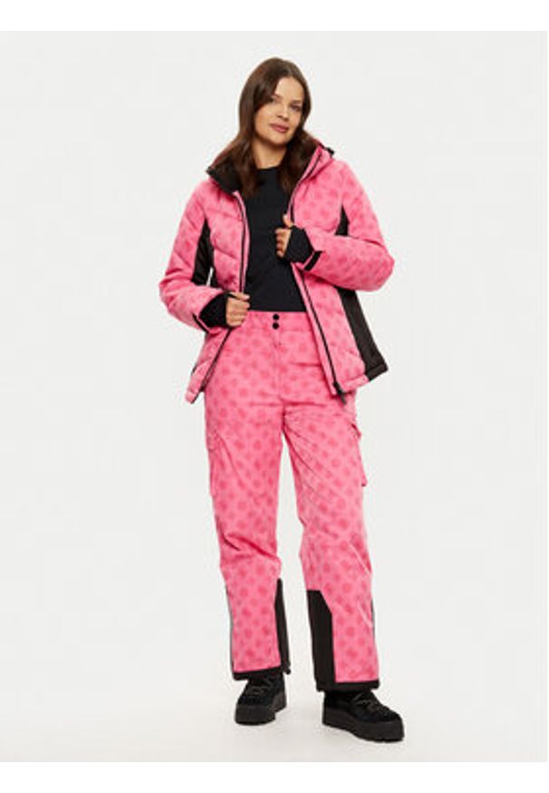 Guess Kurtka narciarska W4PL3N WH0K0 Różowy Regular Fit. Kolor: różowy. Materiał: syntetyk. Sport: narciarstwo