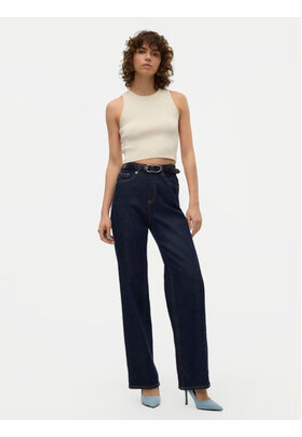 Vero Moda Top Ginny 10300339 Biały Slim Fit. Kolor: biały. Materiał: syntetyk