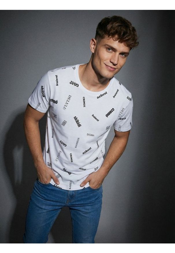 Sinsay - Bawełniana koszulka ze wzorem - biały. Kolor: biały. Materiał: bawełna