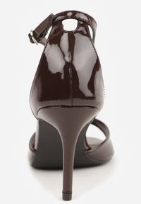 Renee - Brązowe Eleganckie Sandały na Szpilce z Paskiem z Klamerką Berose. Zapięcie: pasek. Kolor: brązowy. Obcas: na szpilce. Styl: elegancki. Wysokość obcasa: średni #7