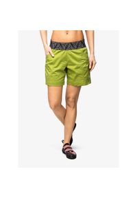 OCUN - Spodenki wspinaczkowe damskie Ocun Pantera Organic Shorts. Kolor: zielony. Wzór: motyw zwierzęcy