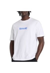 Koszulka męska New Balance MT61B2STWT - biała. Kolor: biały. Materiał: bawełna. Długość rękawa: krótki rękaw. Długość: krótkie. Wzór: aplikacja #1