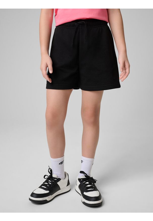 4f - 4F Spodenki dresowe dziewczęce - czarne 134 (8-9 lat). Kolor: czarny. Materiał: dresówka. Sezon: lato. Sport: turystyka piesza