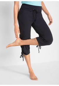 bonprix - Spodnie rybaczki z marszczeniem, z mieszanki wiskozy. Kolor: czarny. Materiał: wiskoza #1