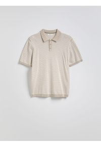 Reserved - Sweter polo z wiskozą - beżowy. Typ kołnierza: polo. Kolor: beżowy. Materiał: wiskoza