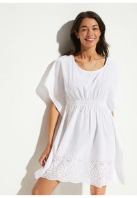 bonprix - Sukienka plażowa tunikowa. Okazja: na plażę. Kolor: biały. Wzór: ażurowy, haft