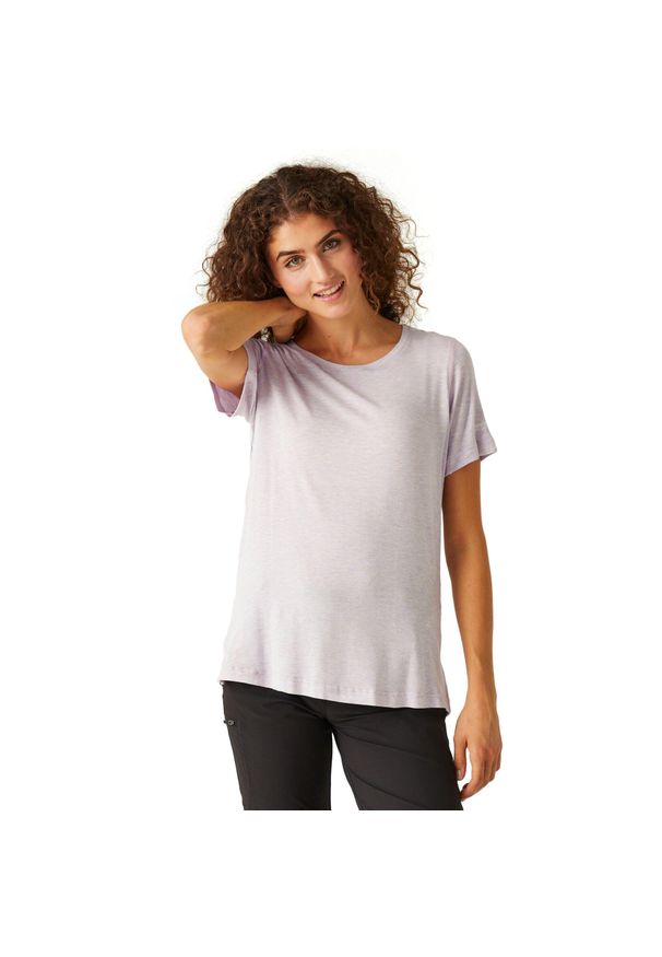 Regatta - Koszulka damska Ballyton. Kolor: fioletowy. Materiał: materiał. Długość rękawa: krótki rękaw. Długość: krótkie. Sport: turystyka piesza, fitness