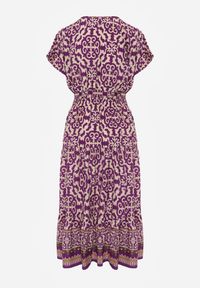 Renee - Ciemnofioletowa Sukienka z Bawełny z Trójkątnym Dekoltem i Gumką w Talii Zapinana na Guziki Lavlea. Okazja: na co dzień. Kolor: fioletowy. Materiał: bawełna. Długość rękawa: krótki rękaw. Sezon: lato. Typ sukienki: proste. Styl: casual, wizytowy #7