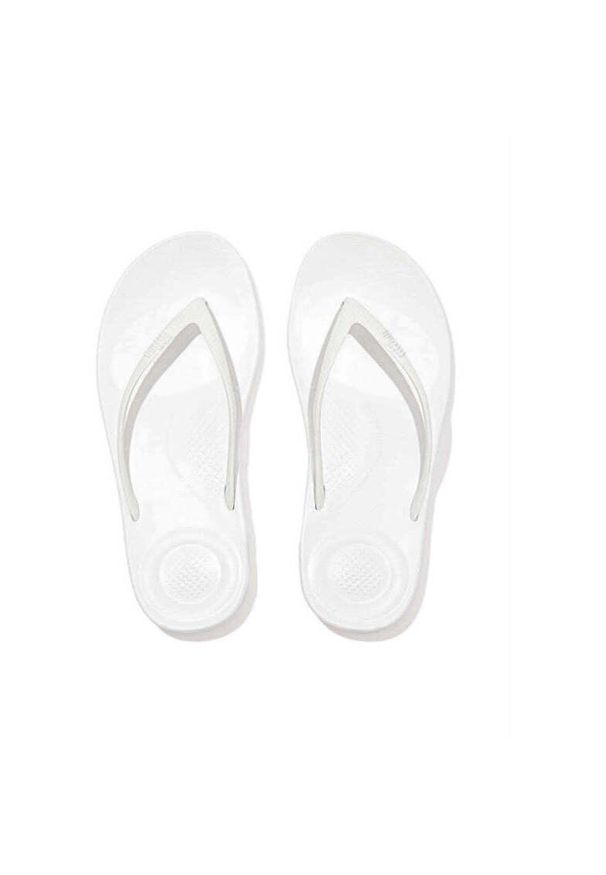 FIT FLOP - Plaskanie damskie FITFLOP Women Iqushion. Kolor: biały. Materiał: guma, materiał. Styl: sportowy