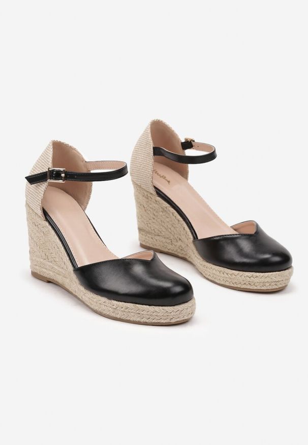 Renee - Czarne Sandały w Stylu Espadryli na Koturnie z Juty Nadolla. Kolor: czarny. Obcas: na koturnie
