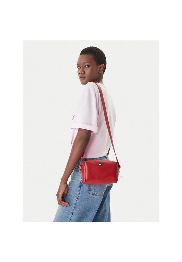 Torebka Tommy Jeans. Kolor: czerwony