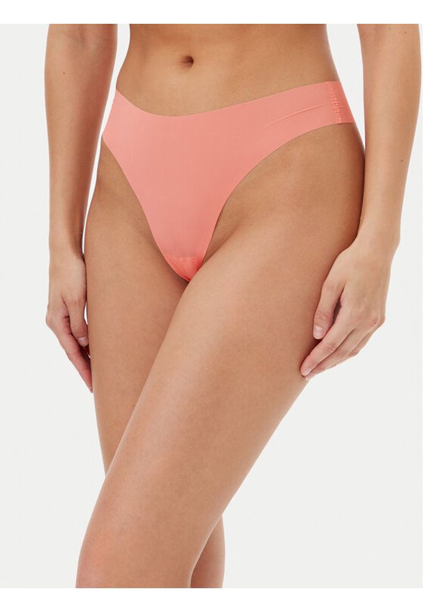 Chantelle Stringi Pulpies C22HG9 Koralowy. Kolor: pomarańczowy. Materiał: syntetyk