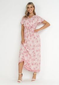 Born2be - Jasnoróżowa Sukienka Kopertowa z Wiskozy z Gumką w Talii i Metalicznym Wzorem Hollisa. Kolor: różowy. Materiał: wiskoza. Typ sukienki: kopertowe #1