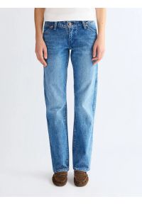 Wrangler - DAMSKIE SPODNIE WRANGLER LOW RISE COWBOY JEAN LASSO LAGOO 112371112 #1