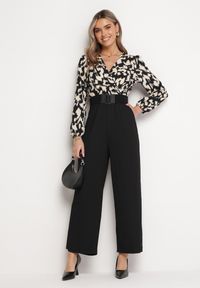 Born2be - Czarno-Biały Kombinezon z Kopertowym Dekoltem i Gumką w Pasie Dodatkowo Pasek Junnina. Kolor: czarny #4