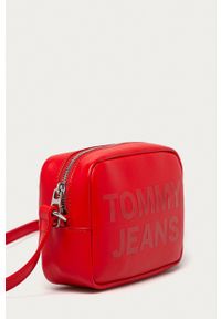 Tommy Jeans - Torebka. Kolor: czerwony. Rodzaj torebki: na ramię