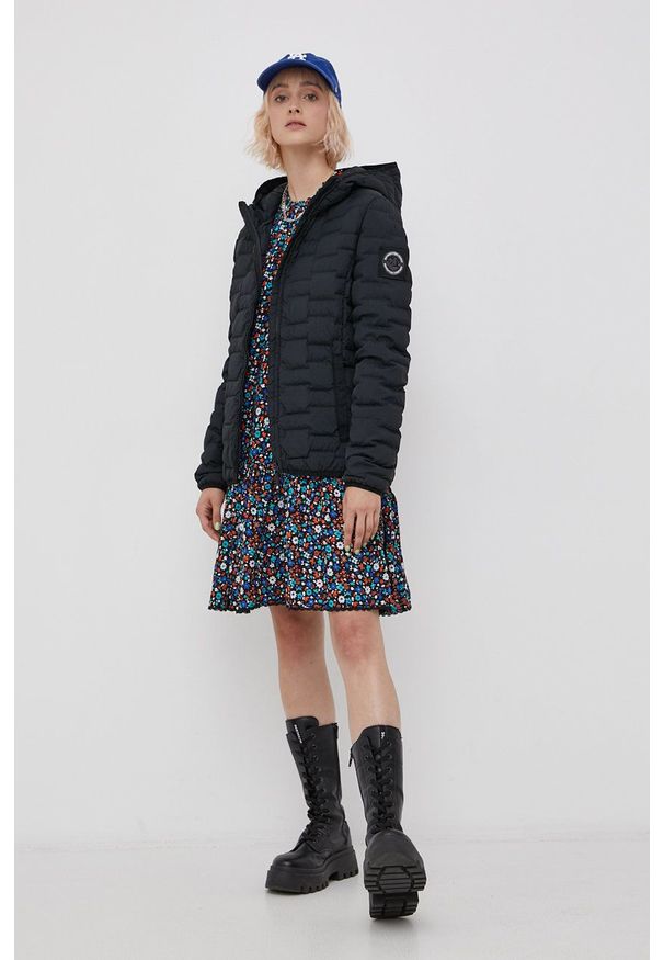 Superdry Sukienka mini rozkloszowana. Materiał: tkanina, koronka. Długość rękawa: długi rękaw. Typ sukienki: rozkloszowane. Długość: mini