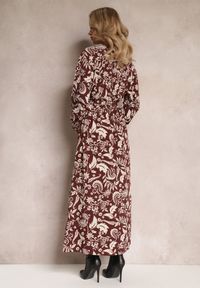 Renee - Brązowa Maxi Sukienka w Modny Print o Rozkloszowanym Kroju z Gumką w Talii Sindis. Kolor: brązowy. Wzór: nadruk. Długość: maxi #4