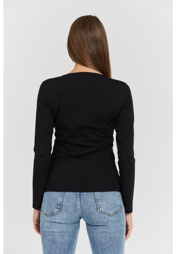 Guess - GUESS Czarny damski longsleeve Icon Tee z dużym logo, Rozmiar S. Kolor: czarny. Materiał: bawełna. Długość rękawa: długi rękaw. Wzór: aplikacja. Styl: klasyczny