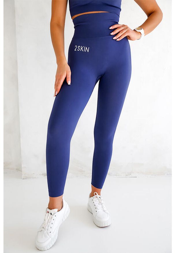 2SkIN - legginsy bezszwowe push up damskie Squat navy 2skin. Stan: podwyższony. Kolor: niebieski. Sport: fitness
