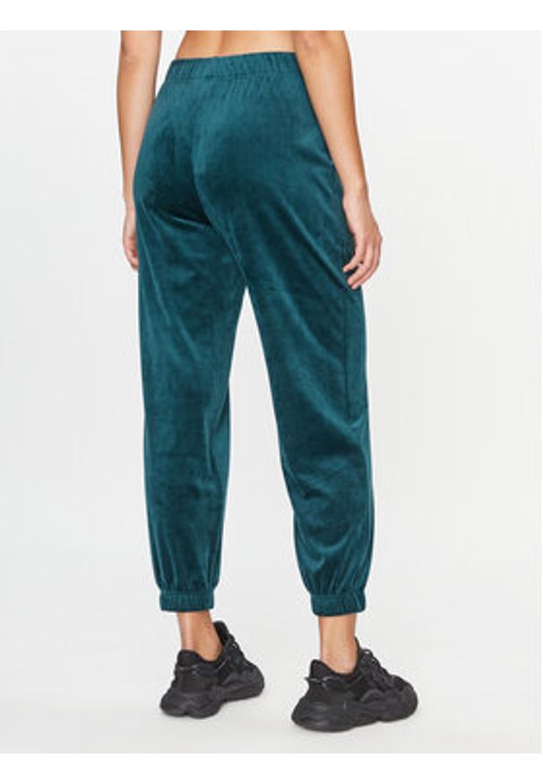only - ONLY Spodnie dresowe 15299669 Zielony Regular Fit. Kolor: zielony. Materiał: syntetyk
