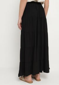 Born2be - Czarna Bawełniana Spódnica z Falbanami Nevione. Okazja: na co dzień. Kolor: czarny. Materiał: bawełna. Styl: klasyczny, casual, elegancki #5