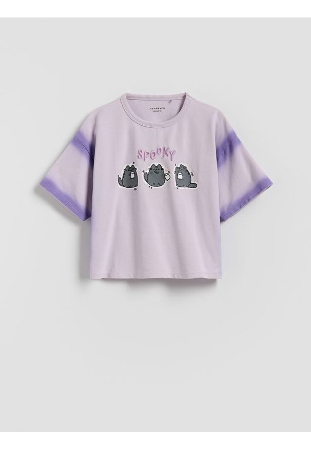 Reserved - T-shirt Pusheen - lawendowy. Kolor: fioletowy. Materiał: bawełna