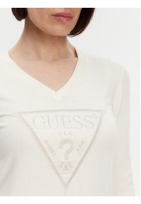 Guess Sweter W5GR19 Z2NQ2 Écru Regular Fit. Materiał: wiskoza