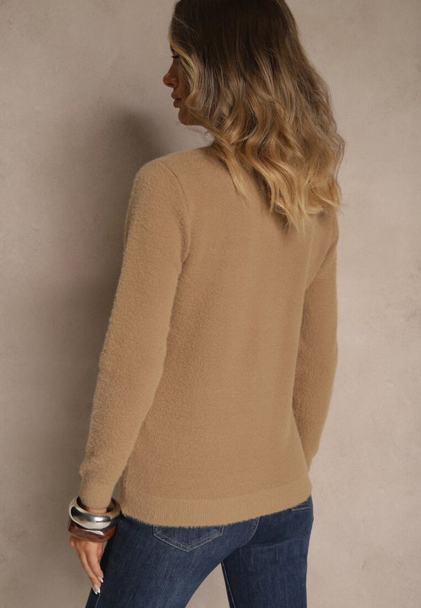 Renee - Ciemnobeżowy Sweter z Wełną ze Ściągaczami Furrive. Kolor: beżowy. Materiał: wełna