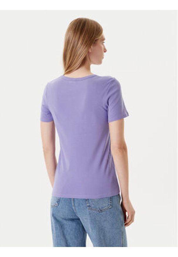 United Colors of Benetton - United Colors Of Benetton T-Shirt 3GA2E16A2 Fioletowy Regular Fit. Kolor: fioletowy. Materiał: bawełna