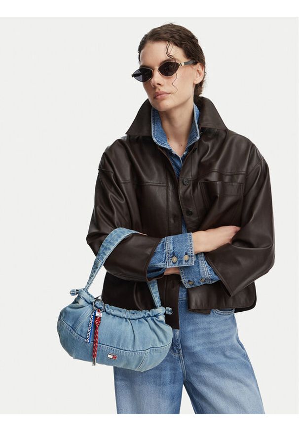 Tommy Jeans Torebka Tjw Icon Charms Denim Shlder Bag AW0AW18883 Niebieski. Kolor: niebieski