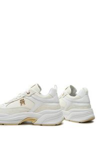 TOMMY HILFIGER - Tommy Hilfiger Sneakersy Th Chunky Feminine Runner FW0FW08616 Écru. Materiał: zamsz, skóra