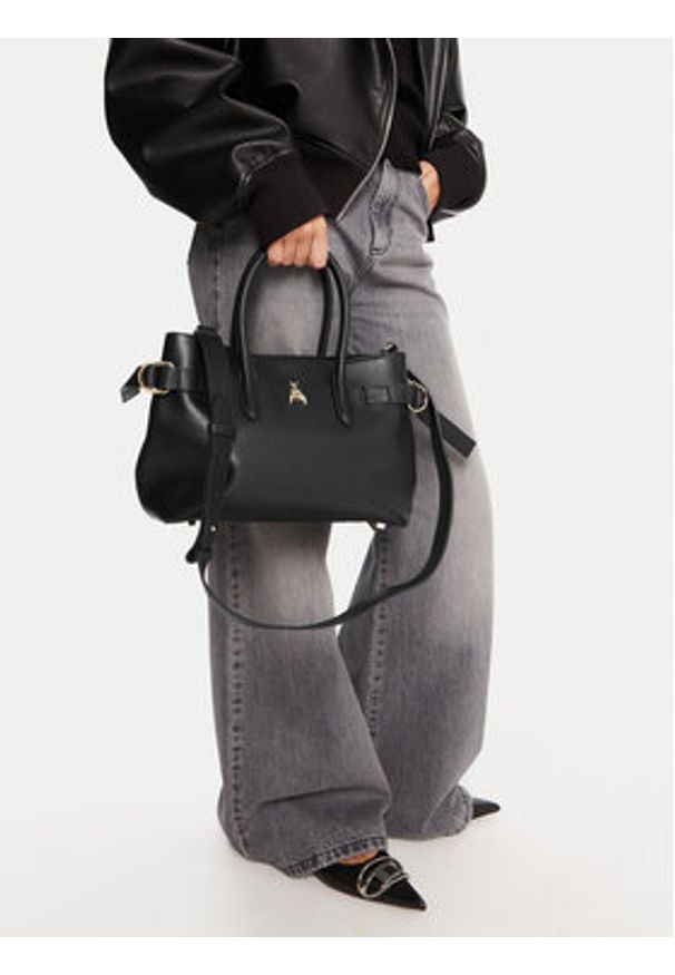 Patrizia Pepe Torebka 8B0282/L162-K103 Czarny. Kolor: czarny. Materiał: skórzane