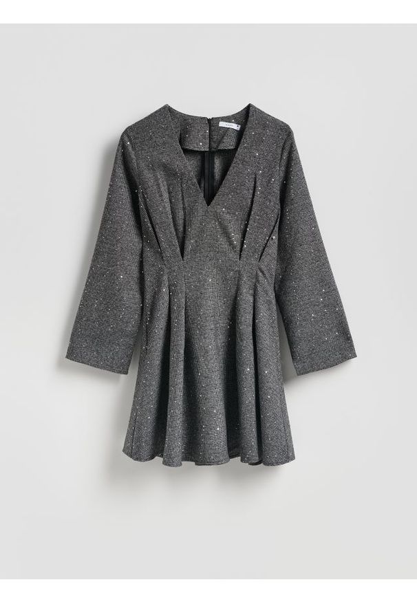 Reserved - Sukienka z cekinami - wielobarwny. Materiał: tkanina, wiskoza