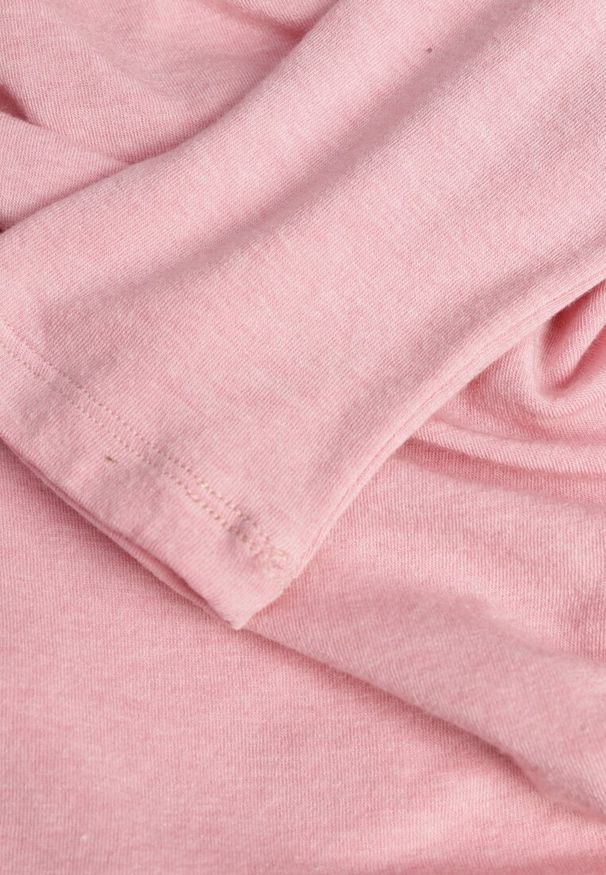 Born2be - Różowa Bluzka z Bawełną Dekoltem Typu Łódka i Marszczeniem Typhatos. Okazja: na co dzień. Kolor: różowy. Materiał: bawełna. Styl: casual, elegancki