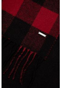 Woolrich Szal wełniany kolor czerwony wzorzysty. Kolor: czerwony. Materiał: wełna